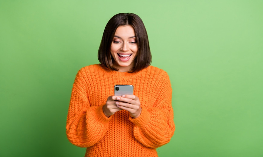 4 Truths About Online Dating for 40+