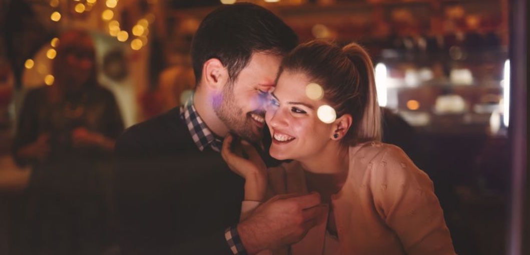 Szczesliwa para wie jak flirtowac na randce