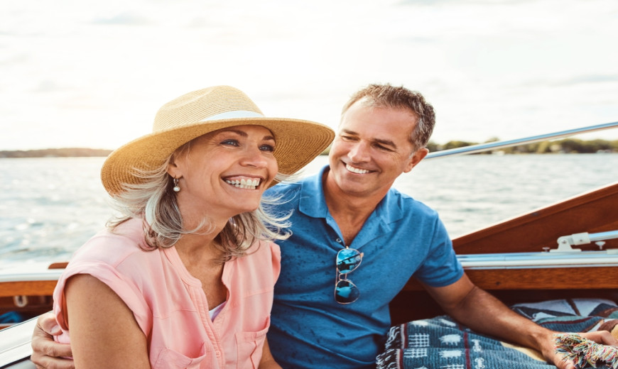 Mature Women Dating in Ireland: Top Sites to Meet Irish Singles Over 40